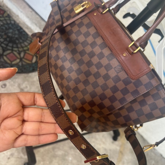 LOUIS VUITTON Damier Ebene with wallet - Picture 10 of 12
